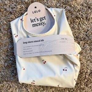 Lalo Cherry Print Long-Sleeve Bib - one size